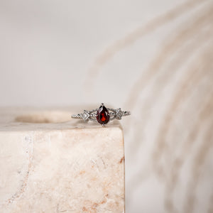 Roselie Natural Garnet Ring 14K Gold - Rainbow Rocks Jewellery