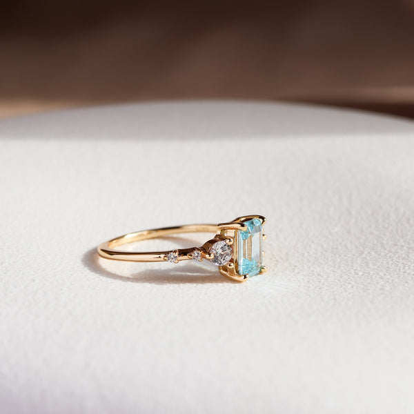 Mira Aquamarine Ring Gold/Silver
