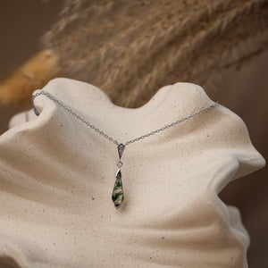 Hazel Moss Agate Art Deco necklace close-up