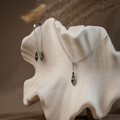 Hazel Moss Agate necklace detail