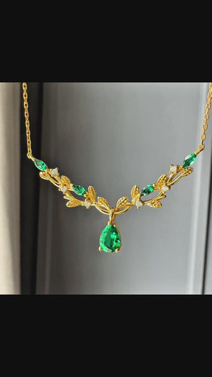Vine Lab Emerald Necklace