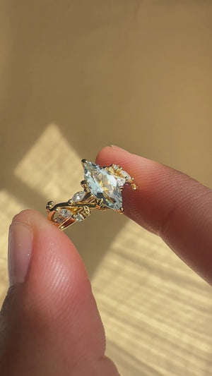 Vine Natural Aquamarine Ring