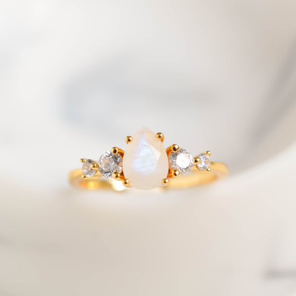 Selene Moonstone Ring - Rainbow Rocks Jewellery